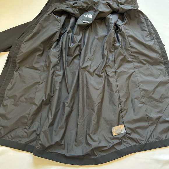 The North Face City Breeze Rain Parka Jacket II Black Small - Picture 9 of 14